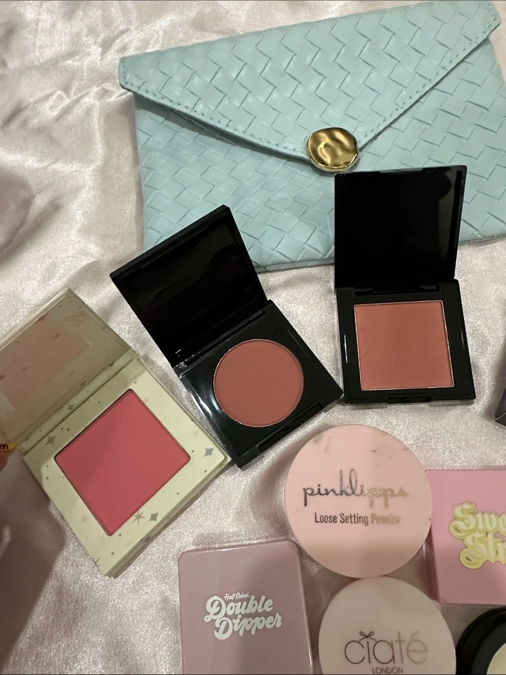 tarte Amazonian Clay Setting Powder & Assorted Compact Mix — Pink, Black, Cream